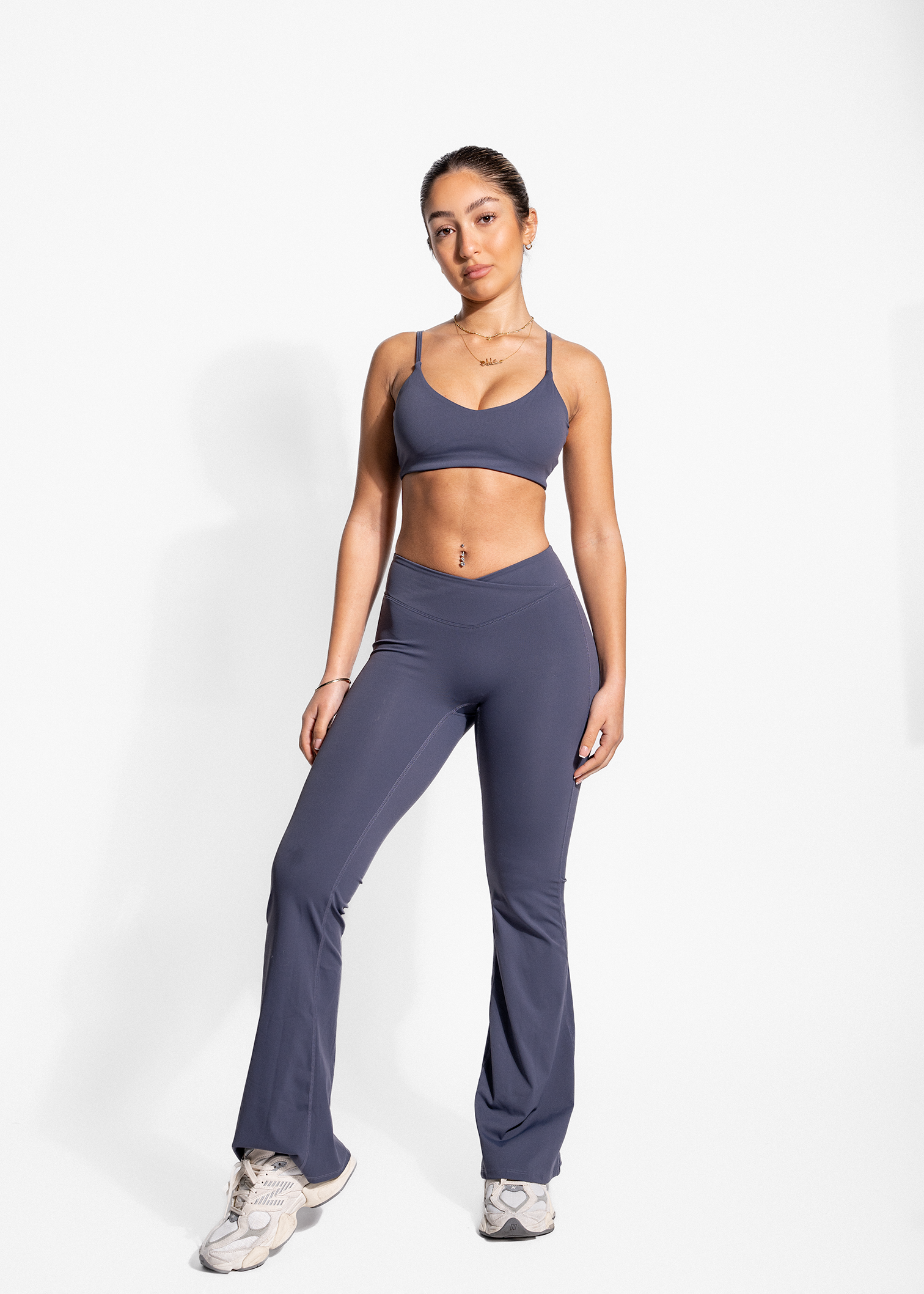 FAYE SPORTS BRA- NAVY
