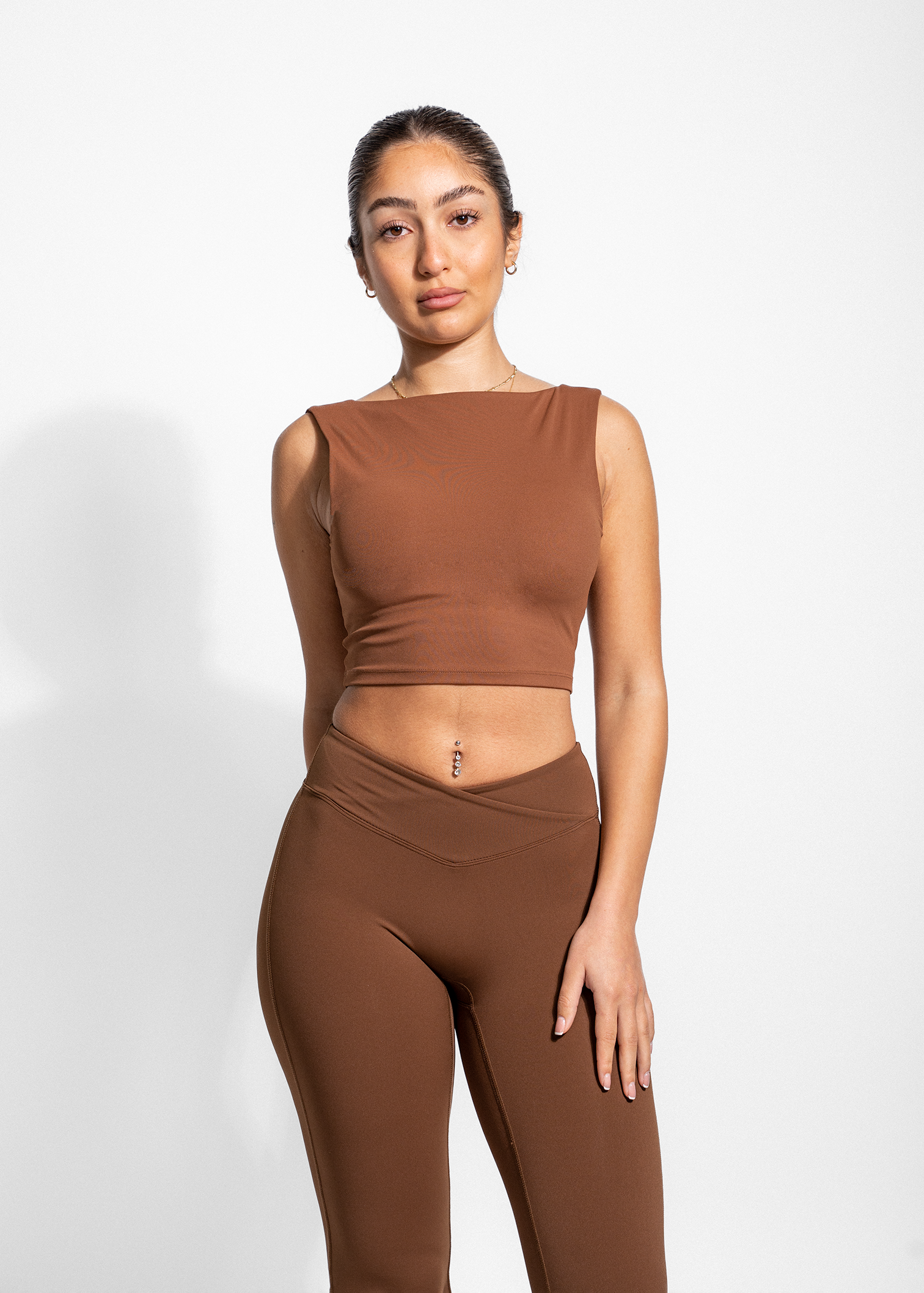 FAYE OPEN BACK TOP- BROWN