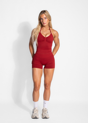 BALANCE FITTED HALTER TOP - BURDUNDY