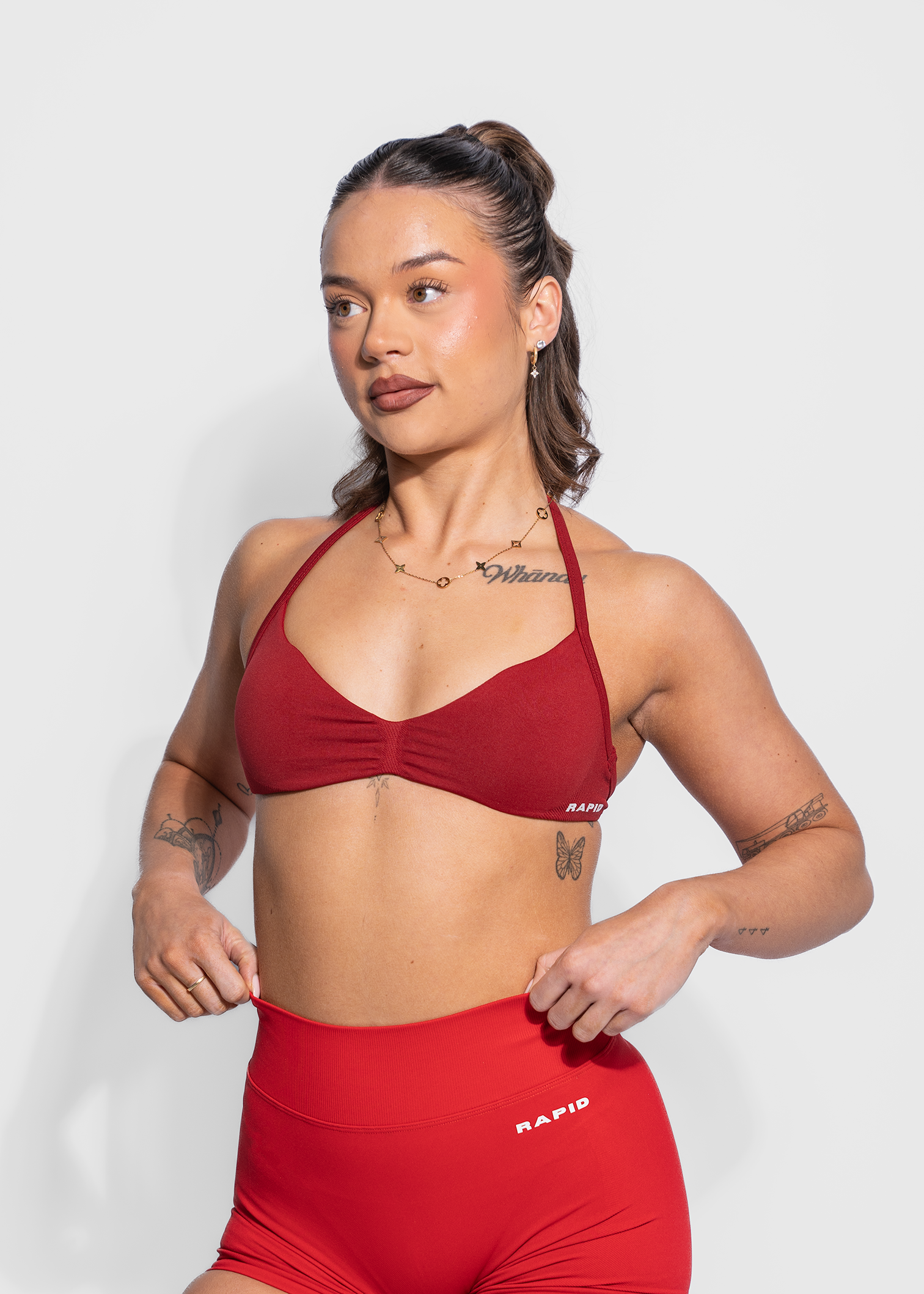 ELEVATE HALTER NECK SPORTS BRA - BURGUNDY