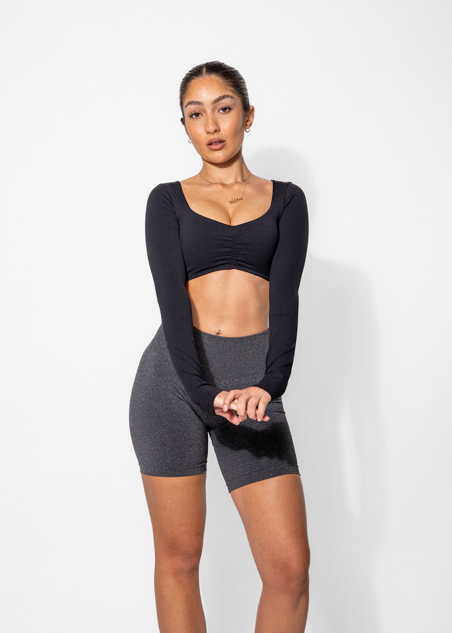 ALICE LONG SLEEVE CROP - BLACK