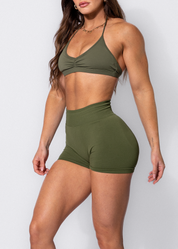 PERFORM SCRUNCH BUM SHORTS - KHAKI