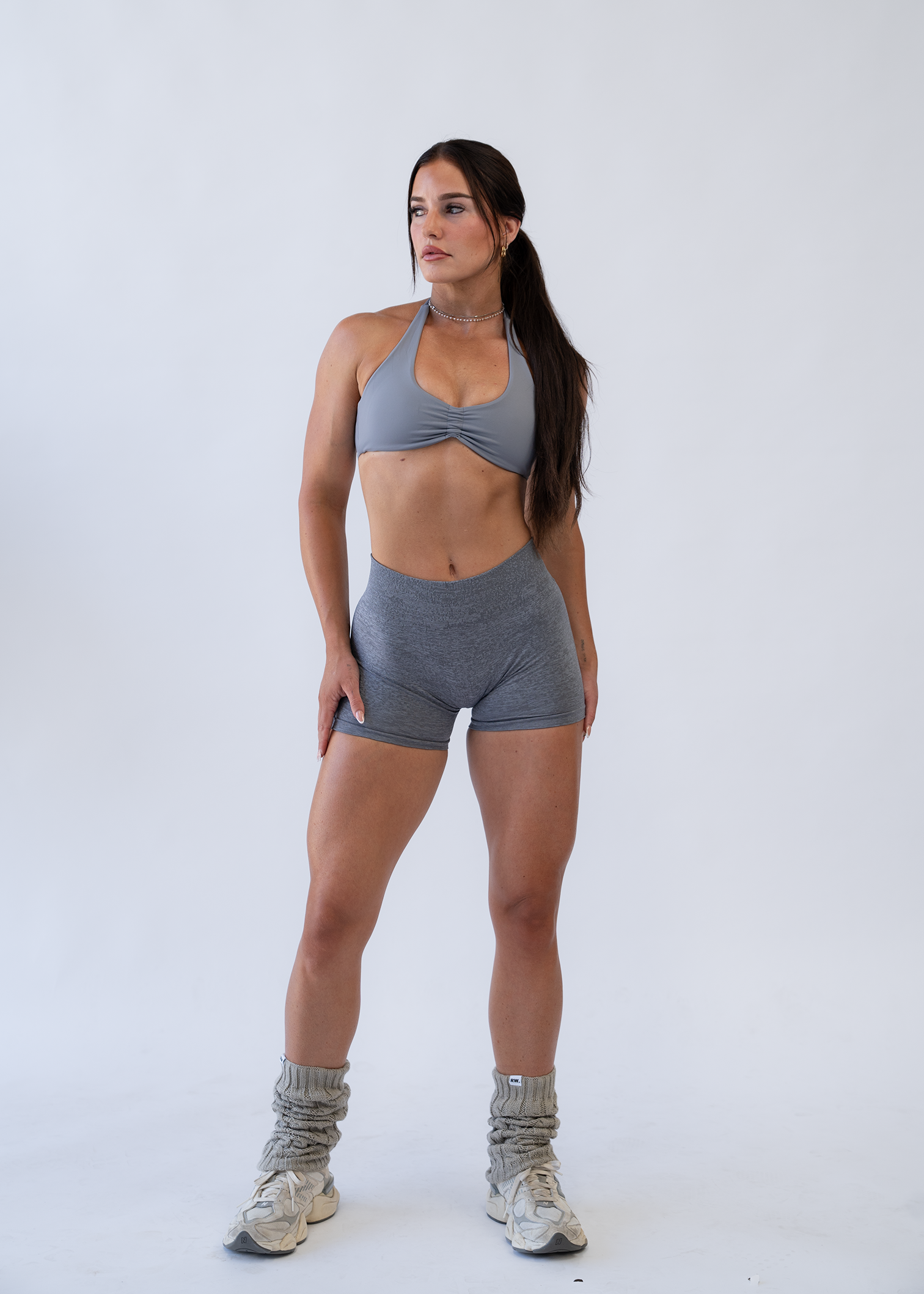 MOTION MINI SHORTS -GREY