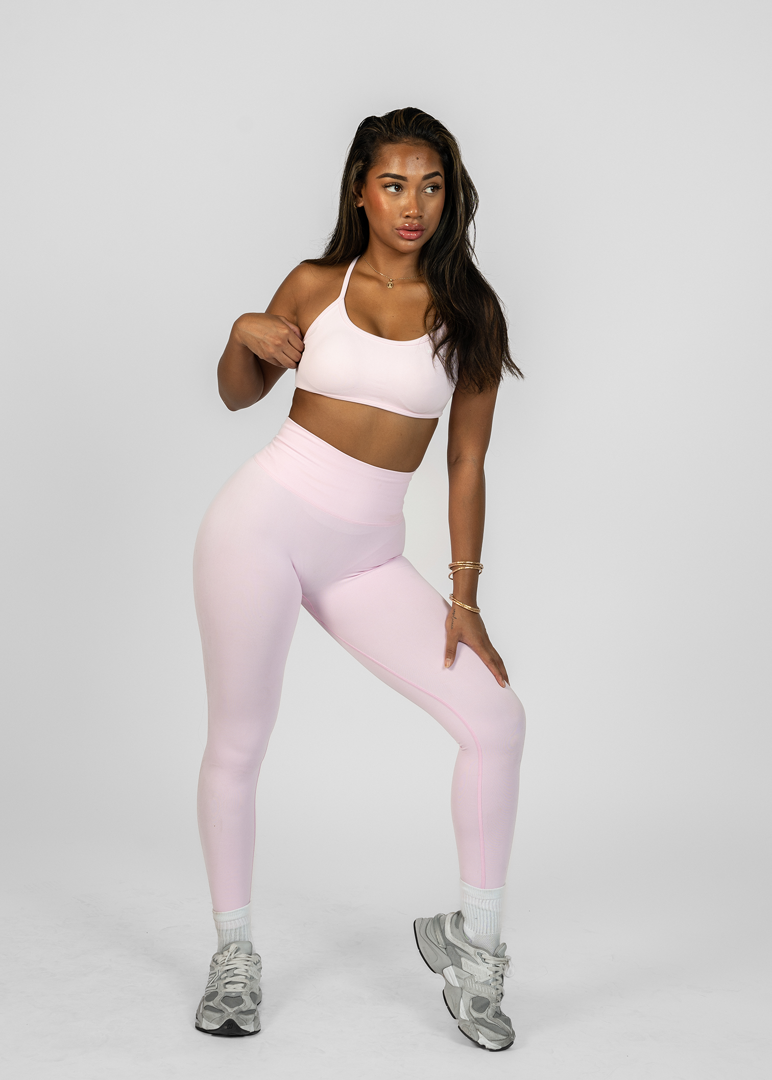 VIBRANCE SCRUNCH BUM LEGGINGS - BABY PINK