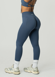 VIBRANCE SCRUNCH BUM LEGGINGS - NAVY BLUE