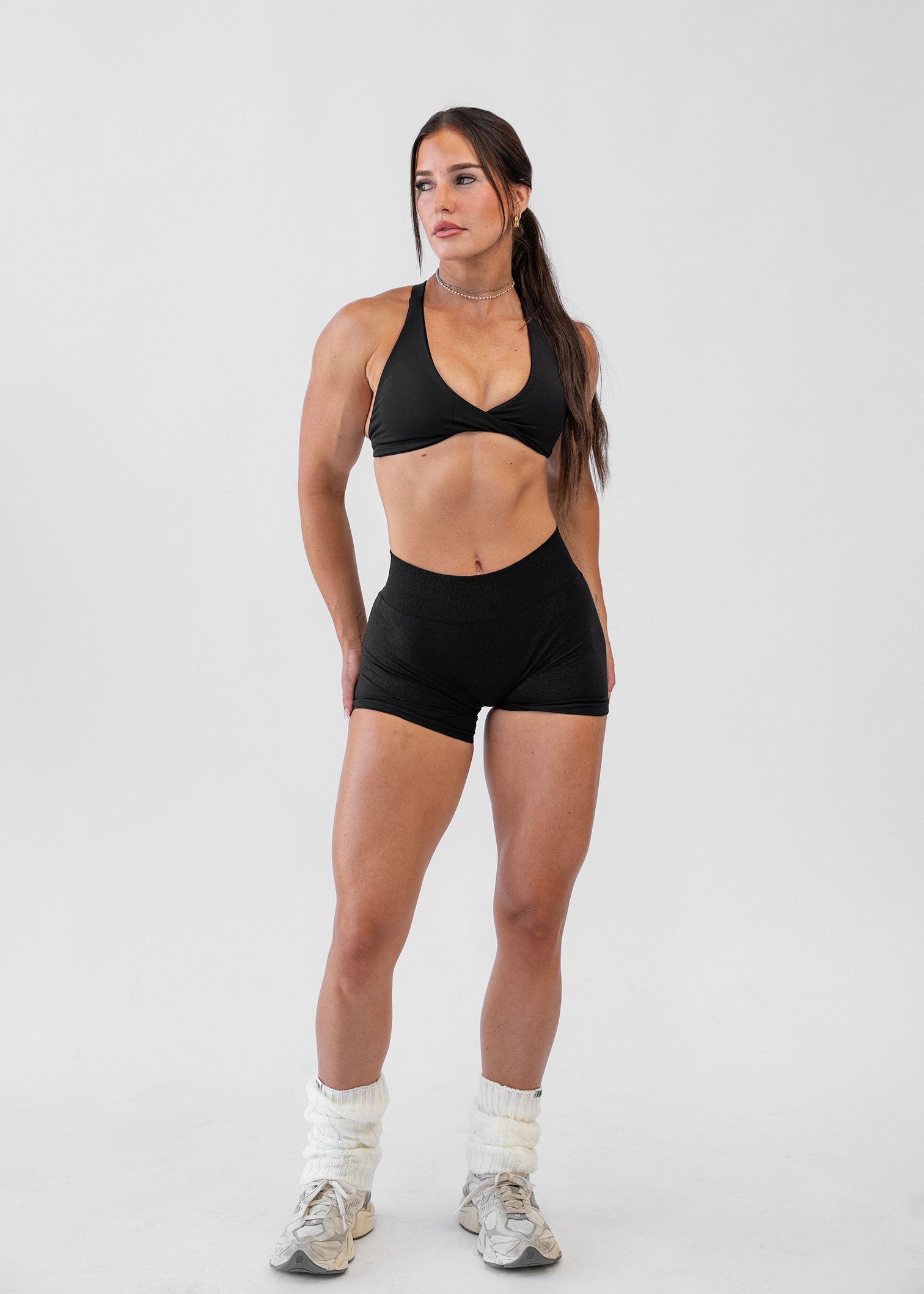MOTION MINI SHORTS -BLACK